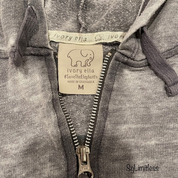 Ivory Ella Hoodie - Picture 3 of 5
